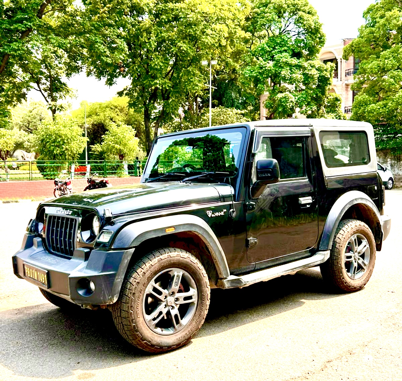Mahindra Thar 4X4 Hard Top AT