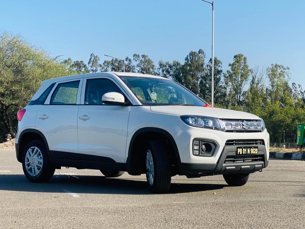 Maruti Brezza Manual Rent in Chandigarh, Punjab, Haryana, Himachal & Delhi Airport |🚗